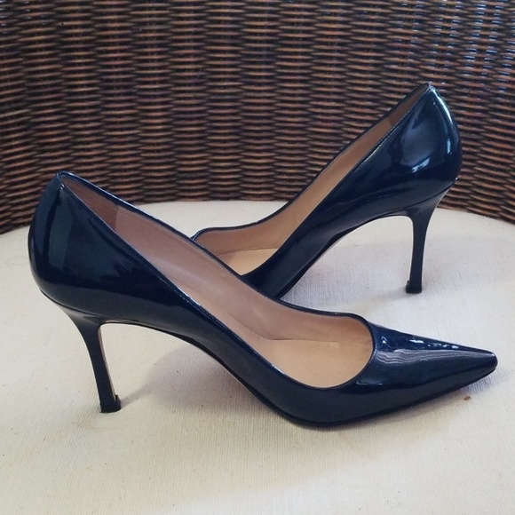 MANOLO BLAHNIK Navy Blue 3.5" Stiletto Sz 7 - Picture 3 of 5